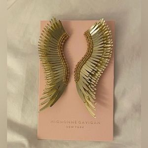 Mignonne Gavigan Metallic Madeline
Earrings Gold